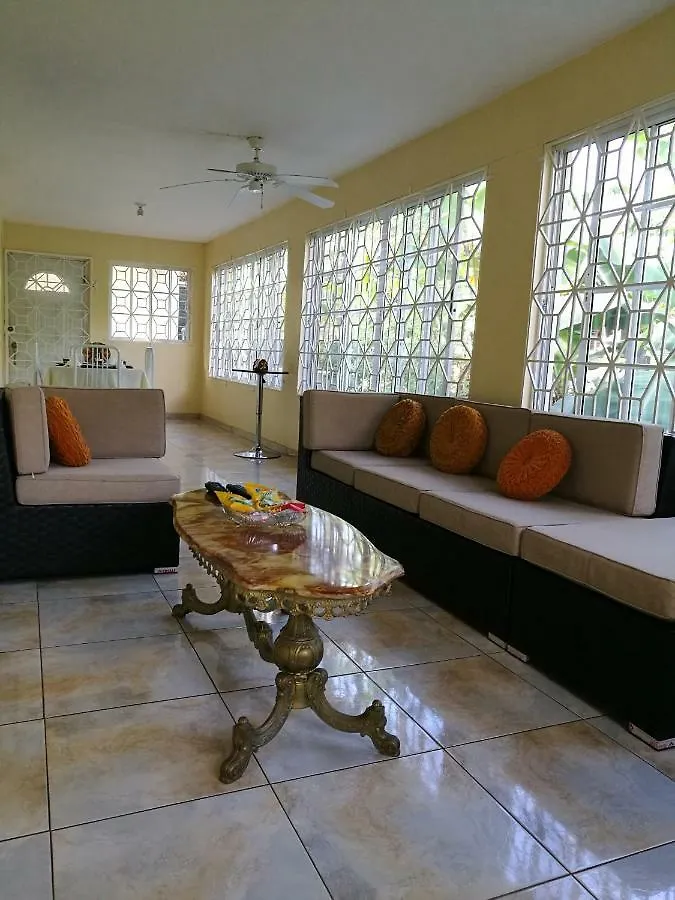 The Grove Country Villa Mandeville